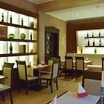 安兹阿泊特科酒店 4*
