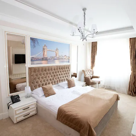 安兹阿泊特科酒店 酒店 4*