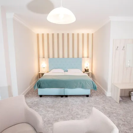 安兹阿泊特科酒店 4* 拉恩河畔林堡