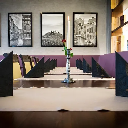 安兹阿泊特科酒店 拉恩河畔林堡