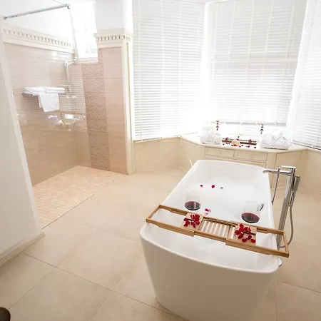 安兹阿泊特科酒店