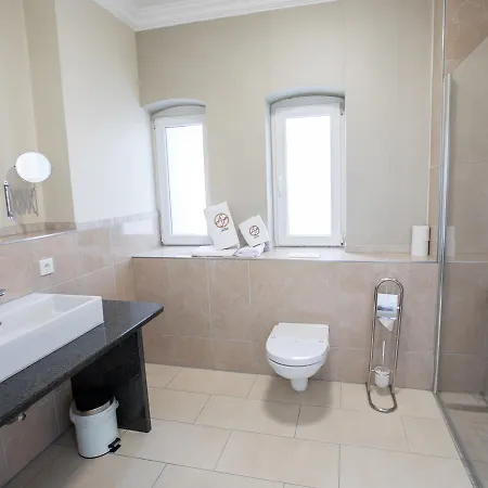 安兹阿泊特科酒店 4* 拉恩河畔林堡