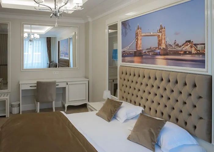 Hotel Amts-apotheke 4*