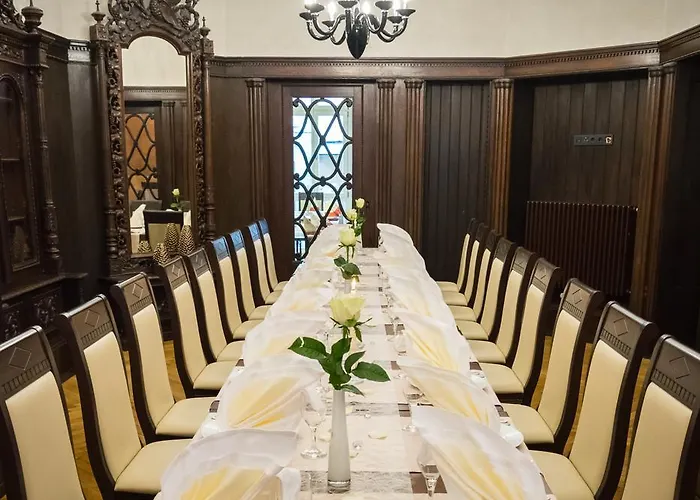 Hotel Amts-apotheke 4*