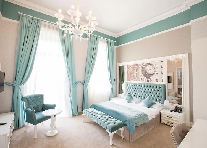 Amts-apotheke Hotel 4*