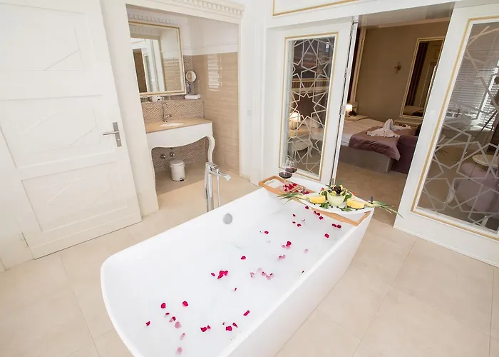 Hotel Amts-apotheke 4*